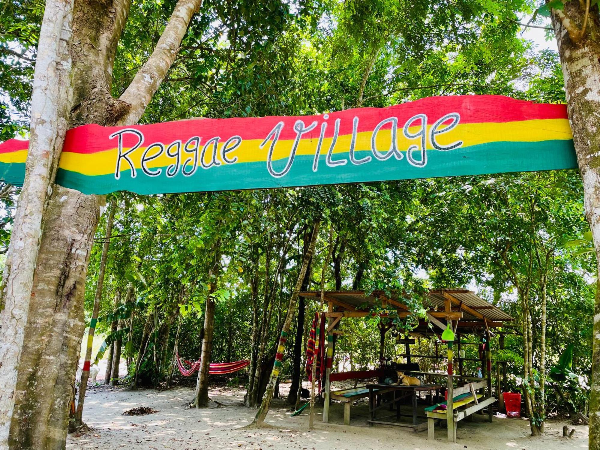 Land Of Promise - Reggae Bar & Eco Village Zanderij Exterior photo