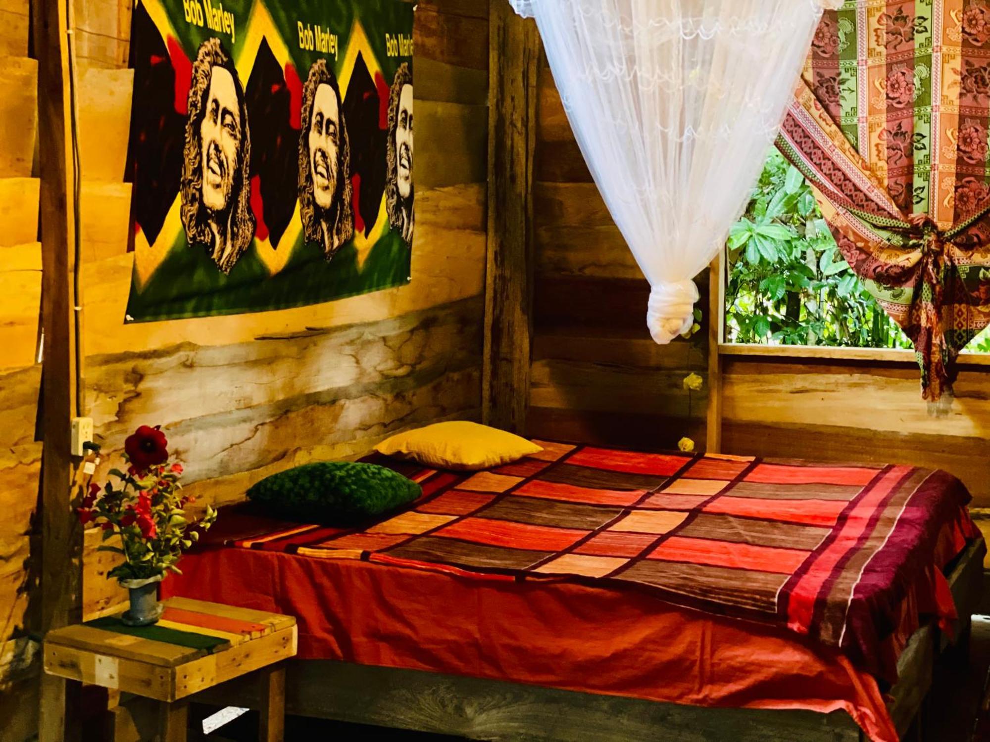 Land Of Promise - Reggae Bar & Eco Village Zanderij Exterior photo