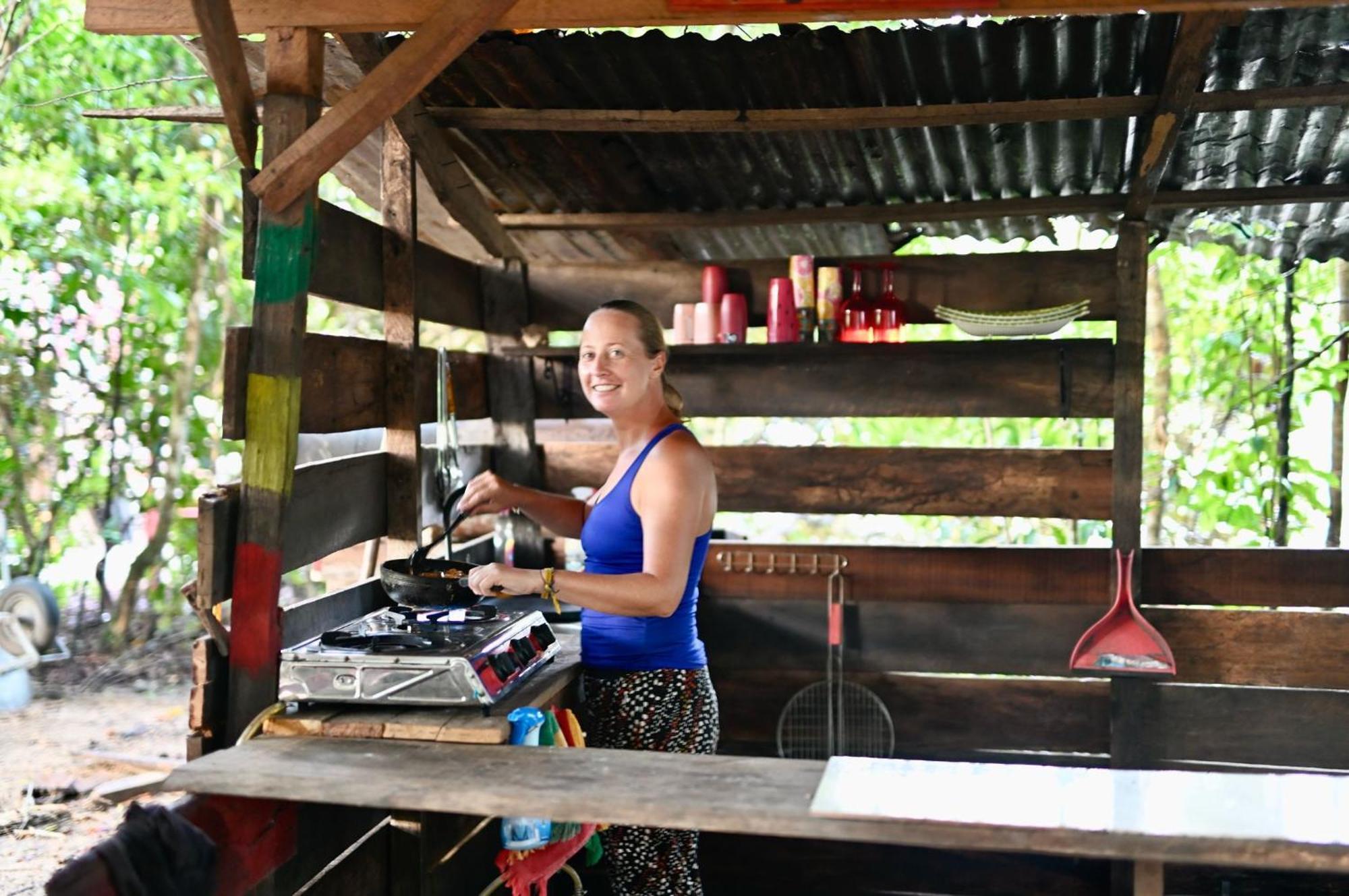 Land Of Promise - Reggae Bar & Eco Village Zanderij Exterior photo